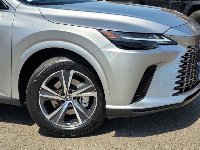 Used 2023 Lexus RX 350h w/ Cold Area Package AWD/4WD image 6