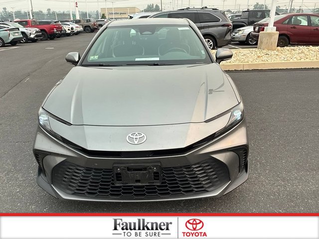 Certified 2025 Toyota Camry SE FWD image 17