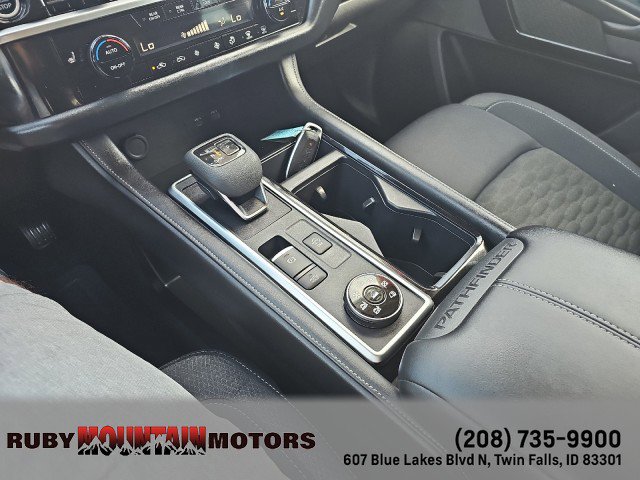 Used 2024 Nissan Pathfinder SV w/ Cargo Package AWD/4WD image 22