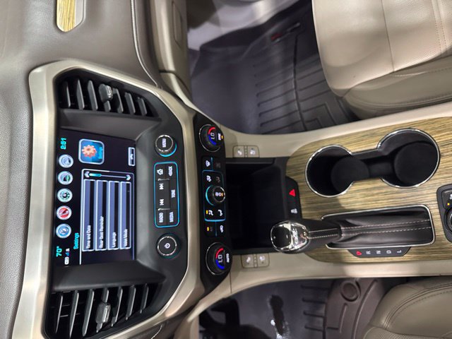 Used 2019 GMC Acadia Denali w/ Technology Package FWD image 14