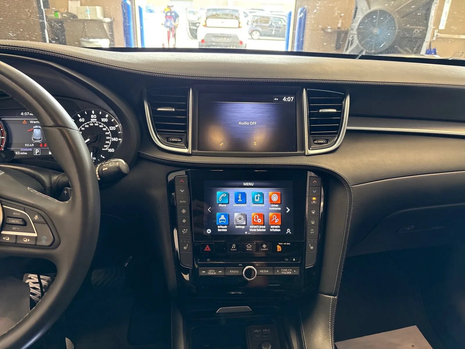 Used 2021 INFINITI QX50 Luxe FWD image 14