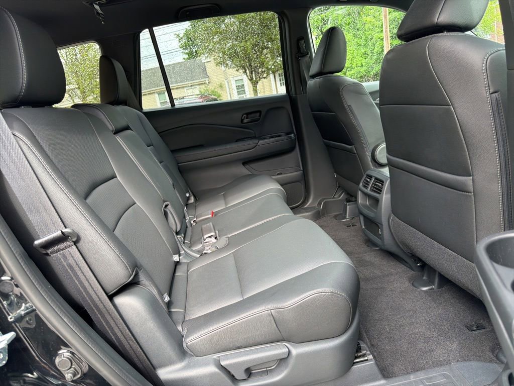 Used 2023 Honda Passport EX-L image 28