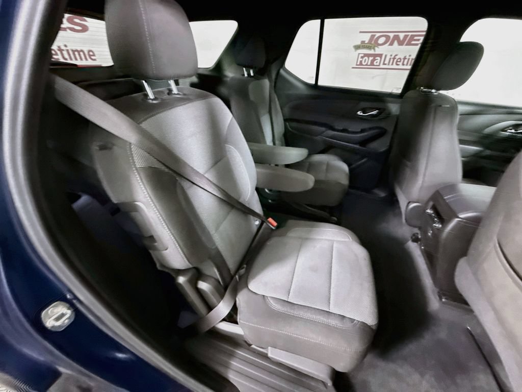 Used 2023 Chevrolet Traverse LT FWD image 31