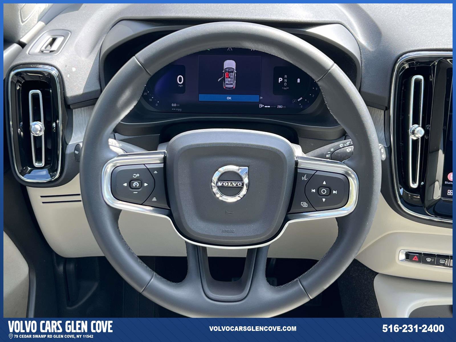 Certified 2023 Volvo XC40 B5 Plus w/ Driver Assist Package AWD/4WD image 13