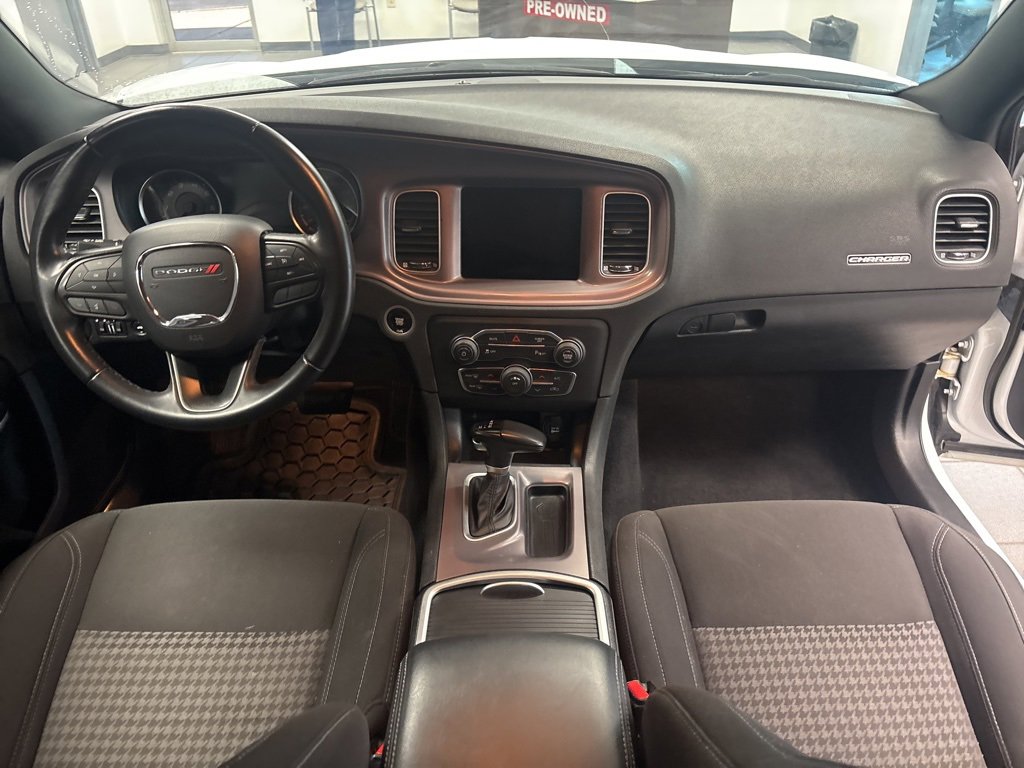 Used 2023 Dodge Charger SXT image 11