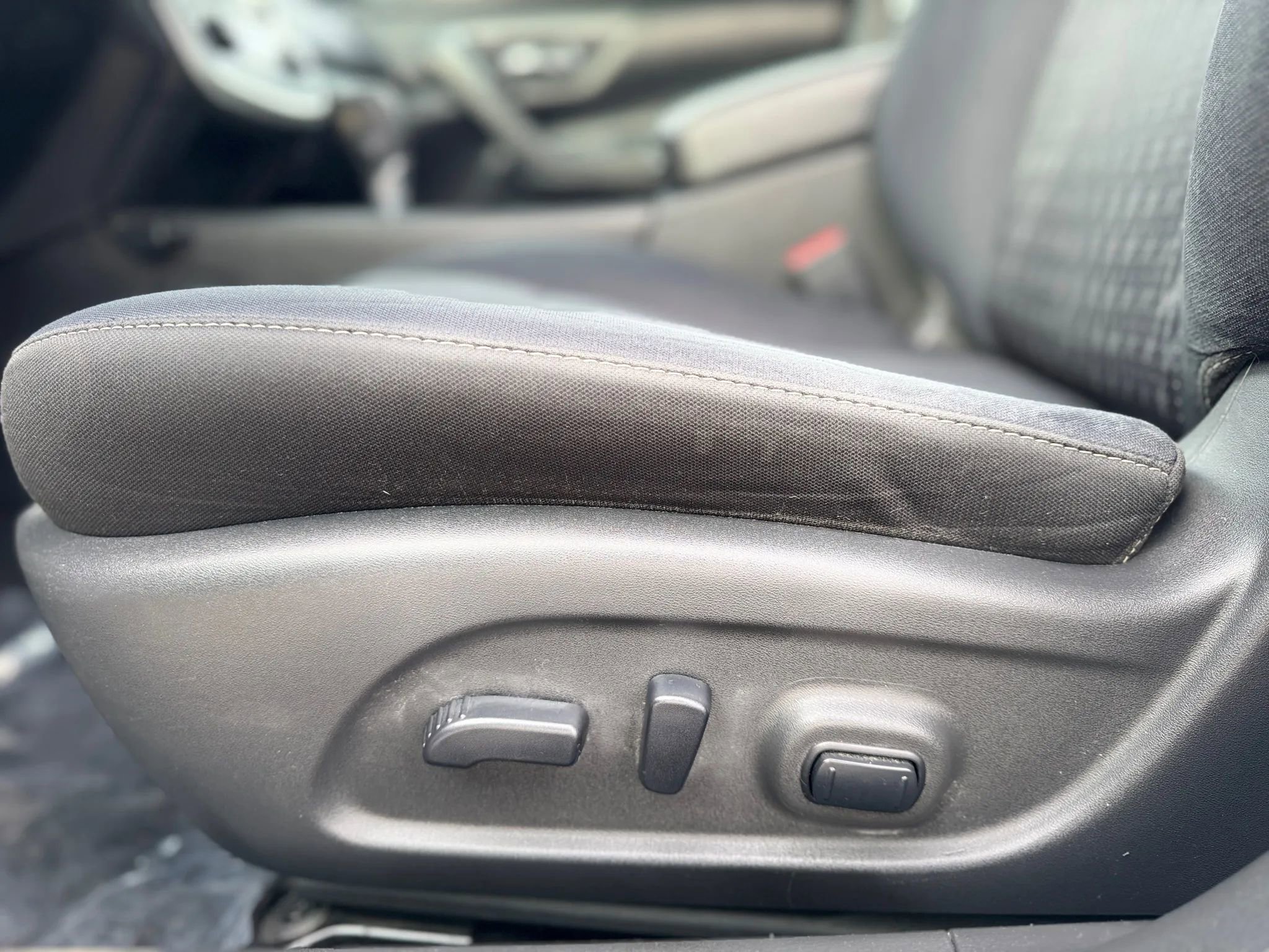 Used 2017 Nissan Altima 2.5 SV image 17