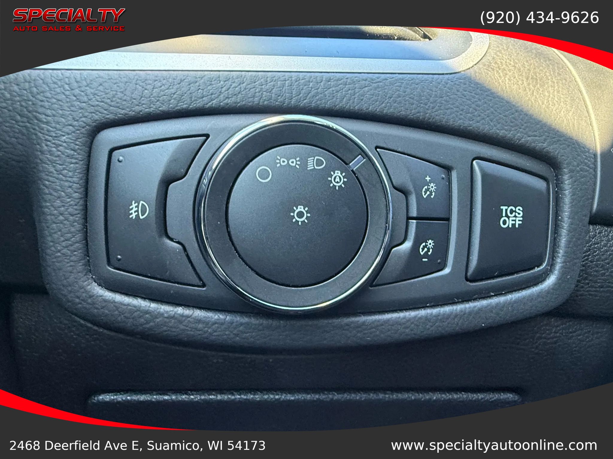 Used 2021 Ford Edge SEL w/ Cargo Accessory Package image 29