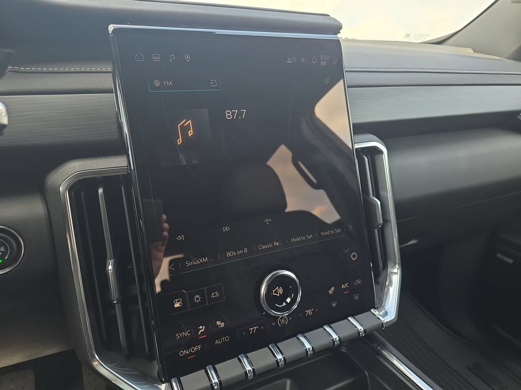 New 2026 GMC Acadia Elevation w/ Elevation Premium Package FWD image 22