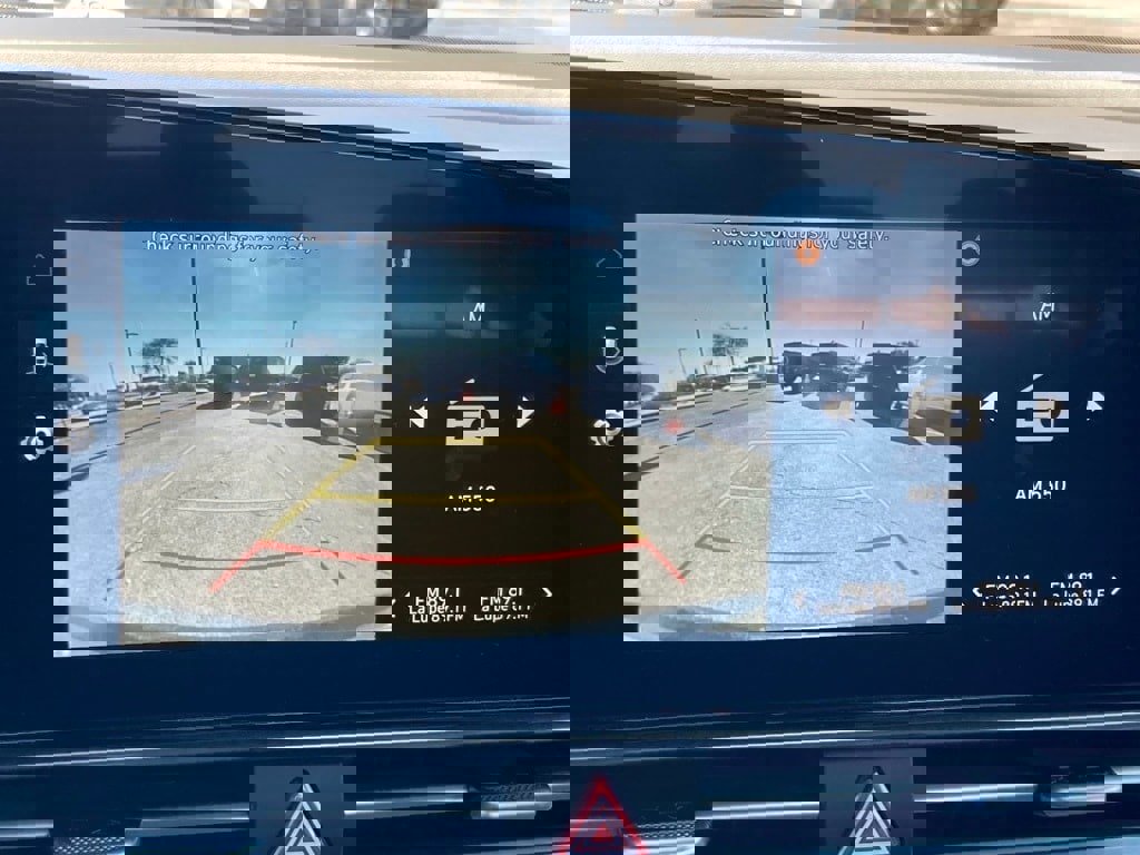 Used 2025 Hyundai Elantra SEL image 22