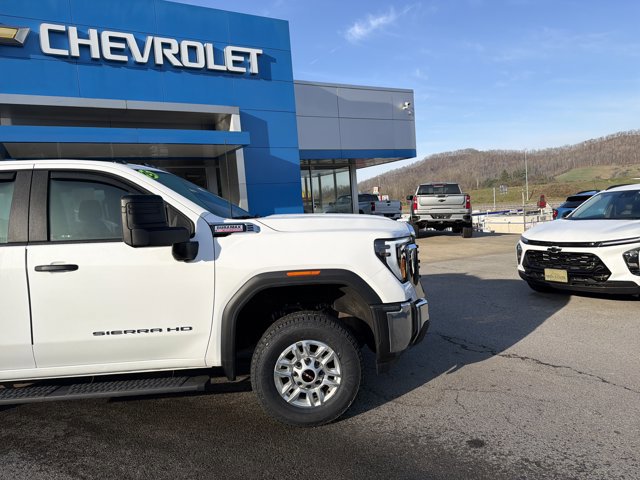 Used 2025 GMC Sierra 2500 Pro w/ Snow Plow Prep/Camper Package image 2