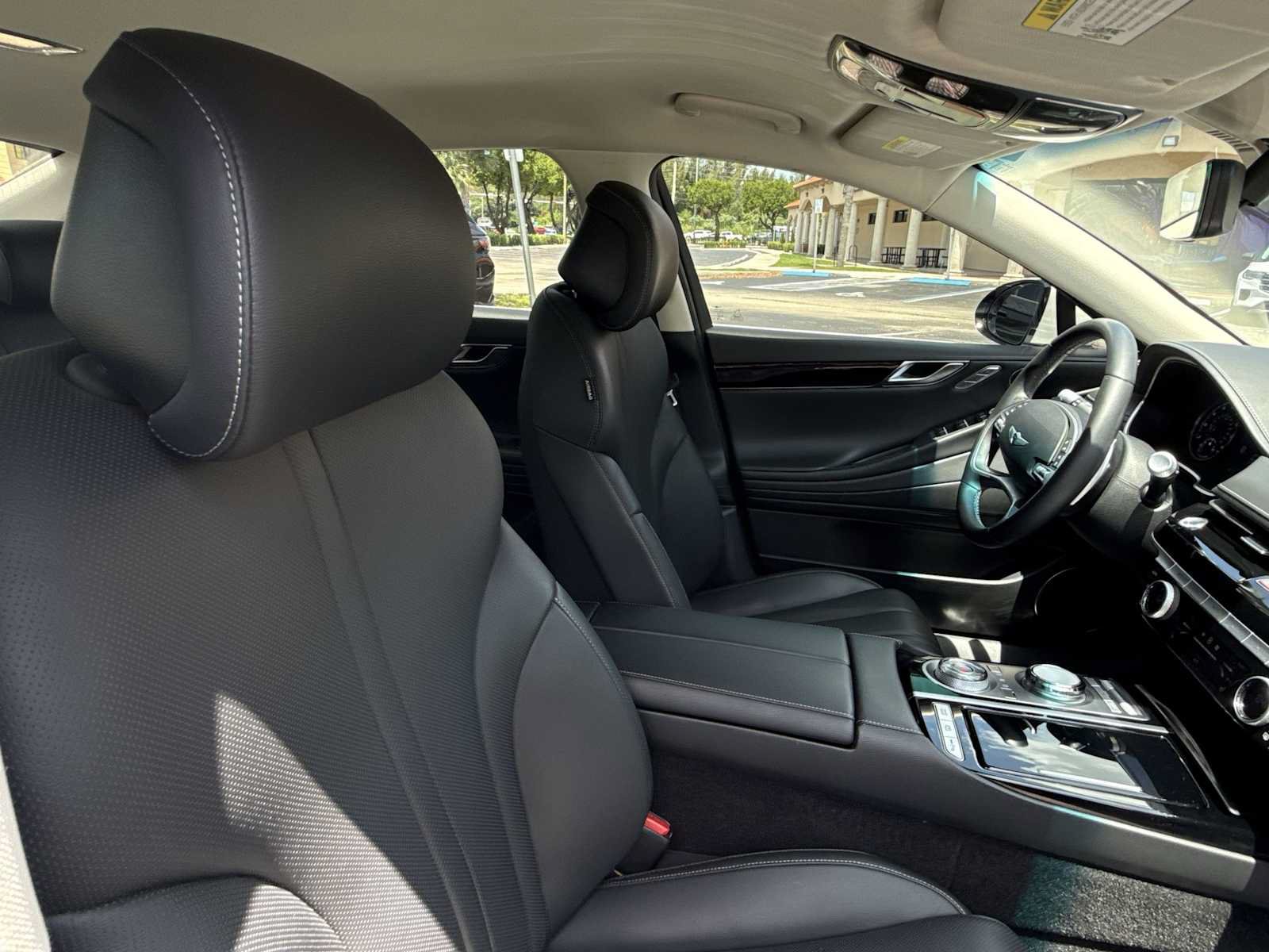 Used 2023 Genesis G80 2.5T RWD image 13