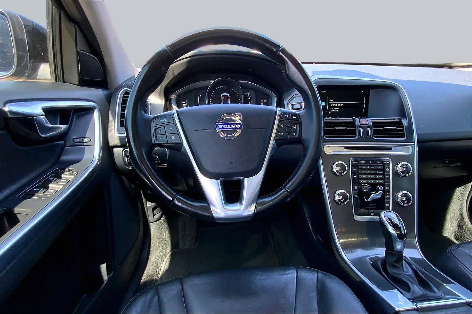 Used 2016 Volvo XC60 T5 Premier FWD image 5
