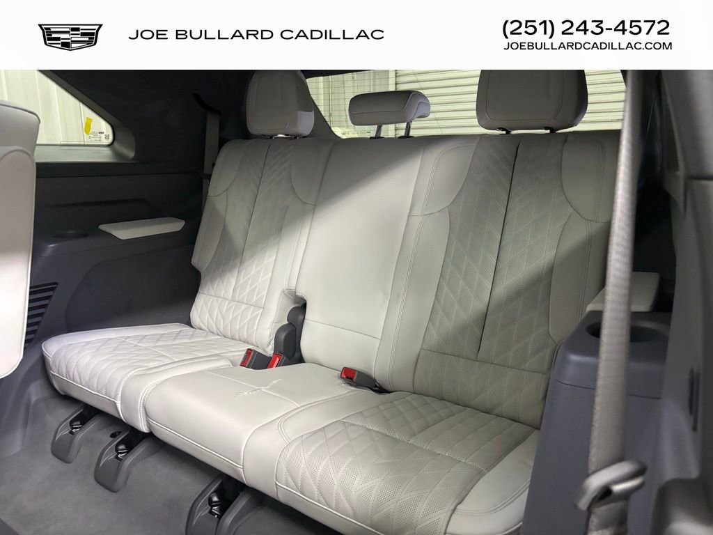 New 2026 Cadillac Escalade IQ Luxury 1 w/ LPO, Floor Liner Package image 18