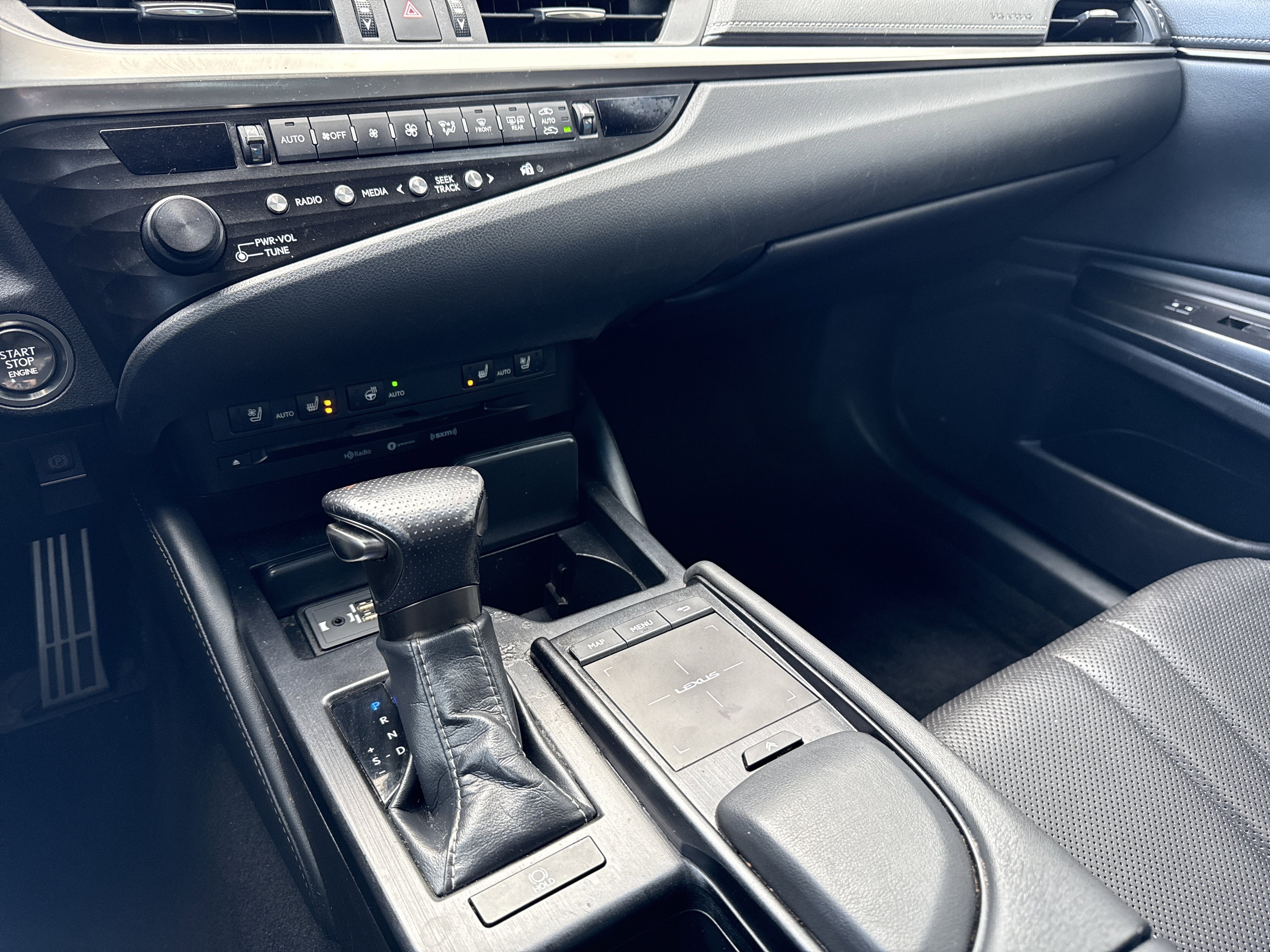 Used 2019 Lexus ES 350 F Sport image 17