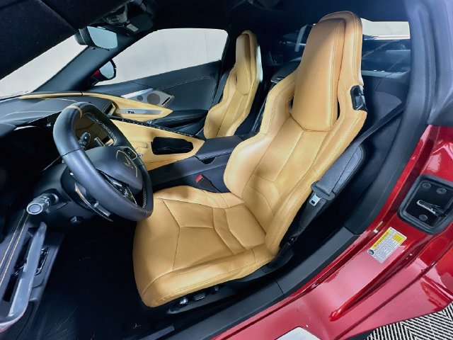Used 2022 Chevrolet Corvette Stingray Preferred Cpe w/ Z51 Performance Package RWD image 22
