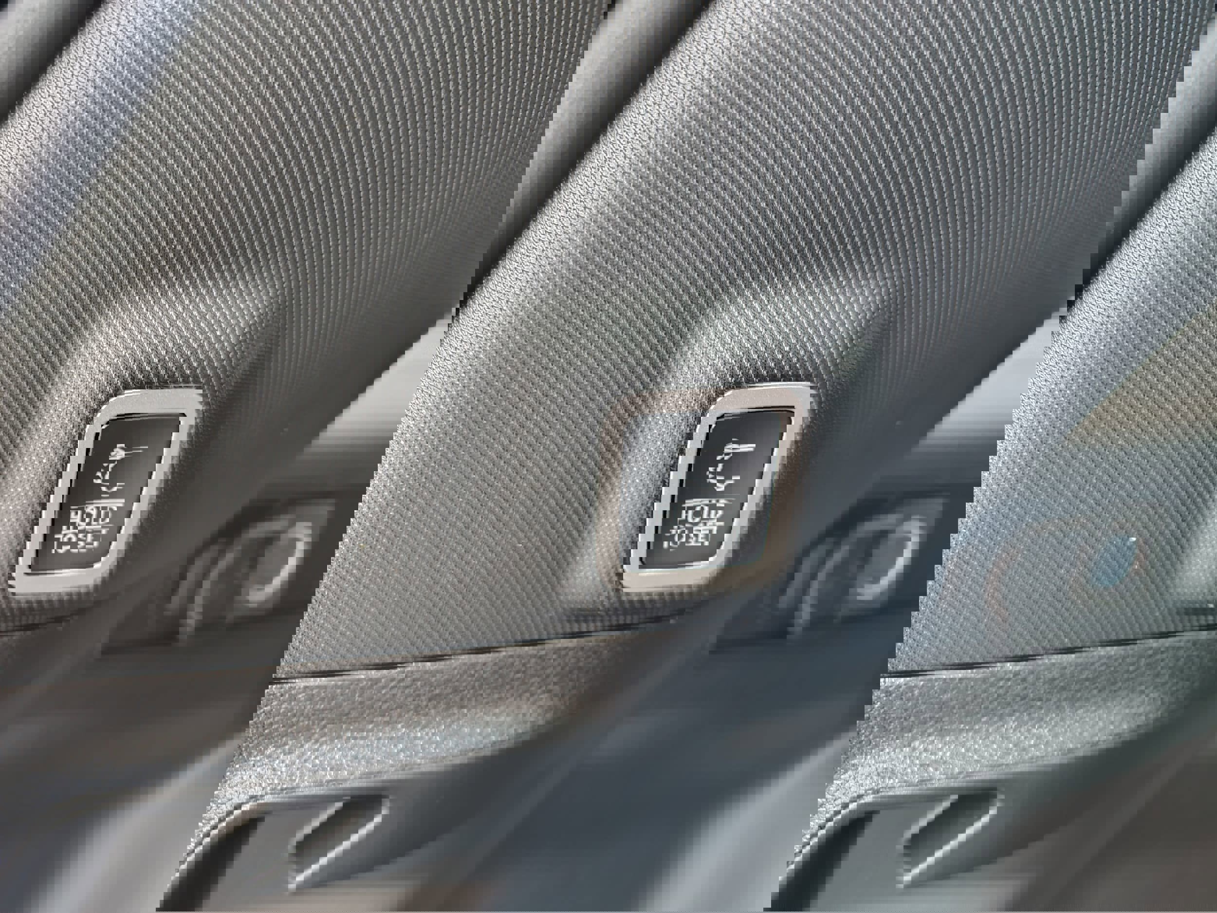 New 2025 Jeep Grand Cherokee Laredo X w/ Luxury Tech Group I image 14