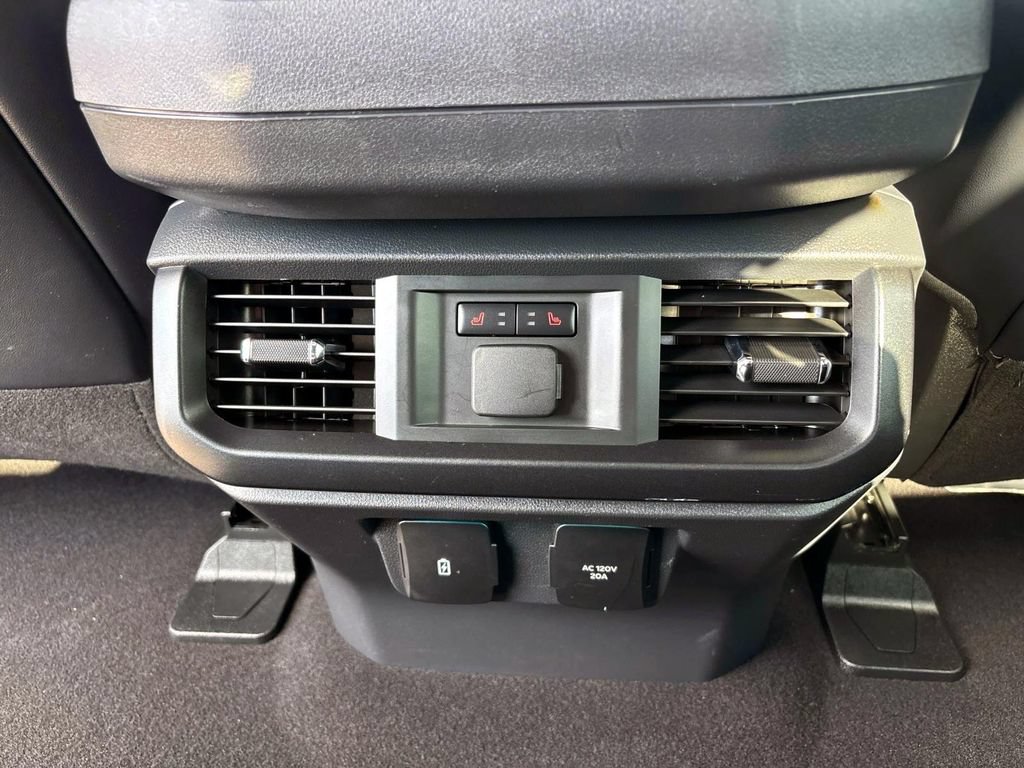 Used 2025 Ford F150 Raptor AWD/4WD image 12