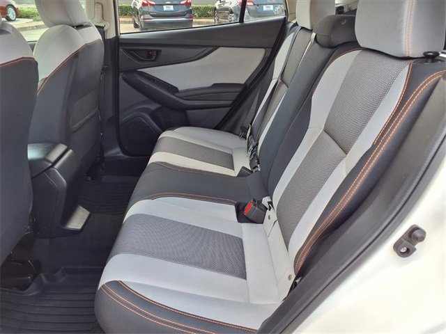 Used 2022 Subaru Crosstrek 2.0i Premium w/ Moonroof Package image 9