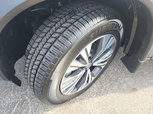 Used 2022 Nissan Rogue SV image 8