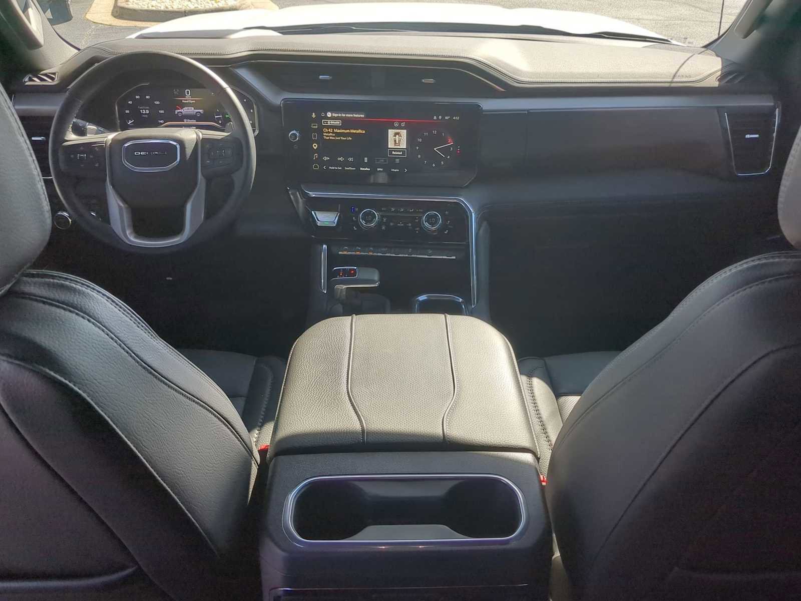 Used 2025 GMC Sierra 1500 Denali w/ Denali Reserve Package AWD/4WD image 25