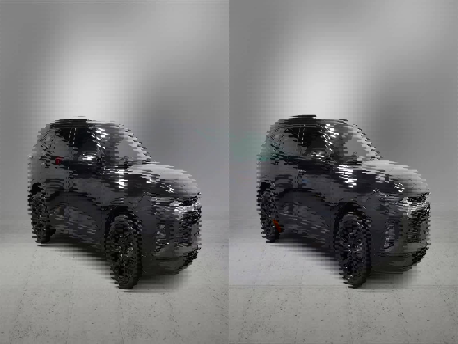 Used 2021 Chevrolet Blazer RS w/ Enhanced Convenience Package image 2