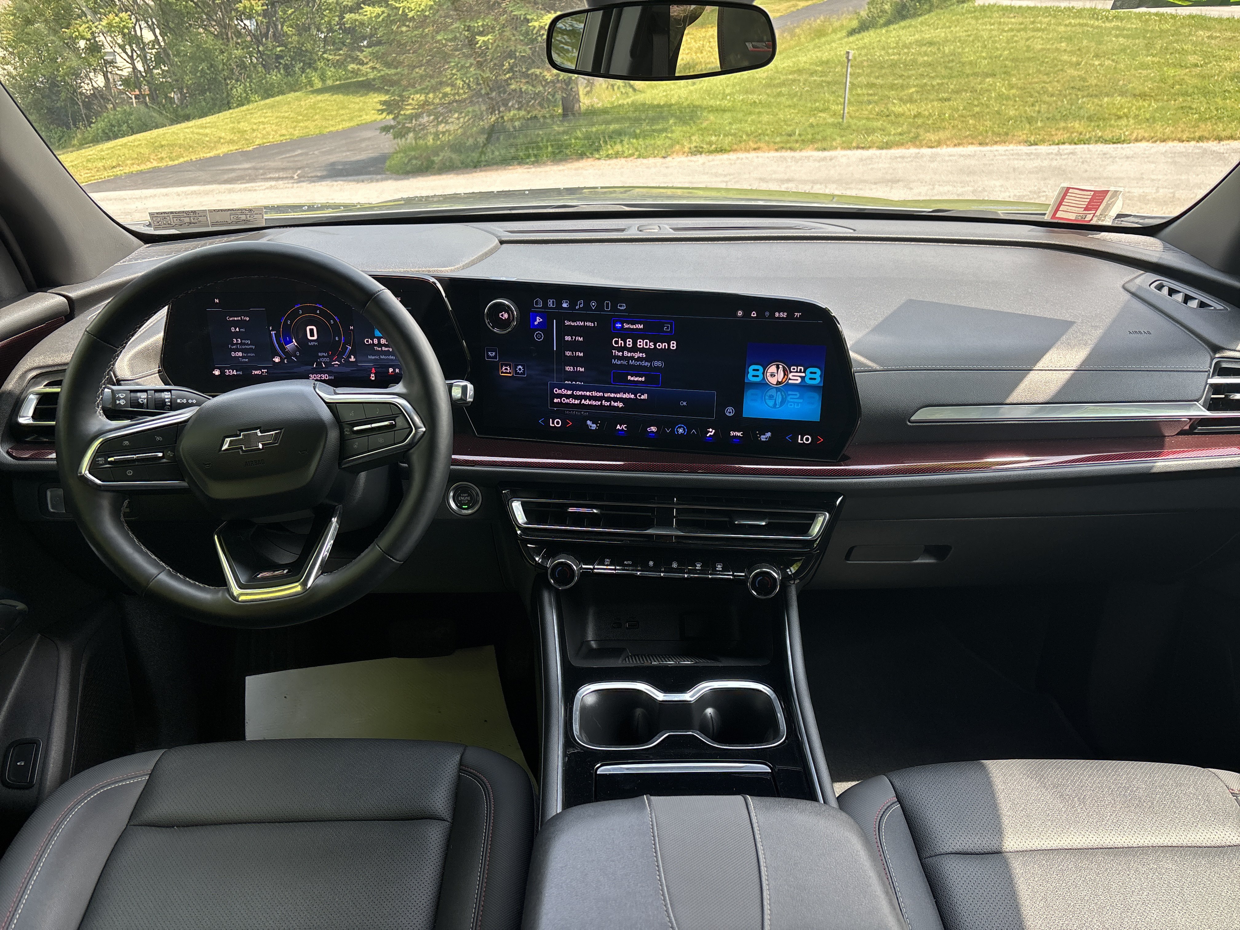 Used 2025 Chevrolet Traverse Z71 AWD/4WD image 15