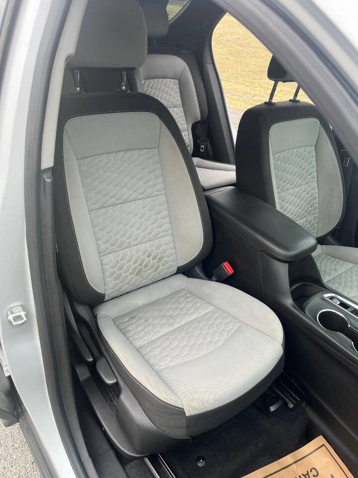 Used 2019 Chevrolet Equinox LT image 14