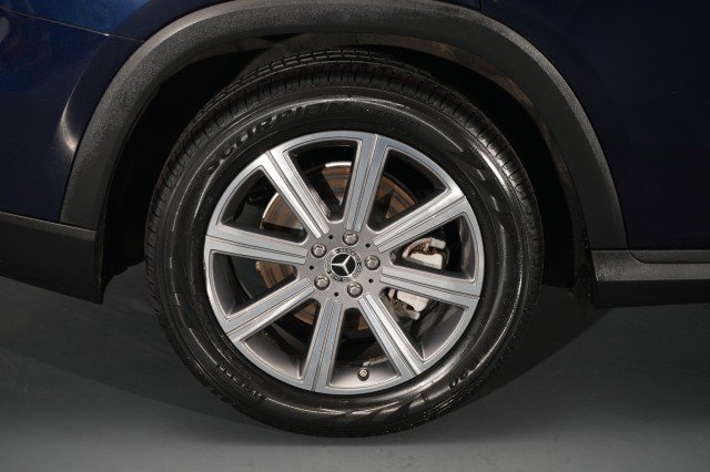 Used 2021 Mercedes-Benz GLS 450 4MATIC image 26