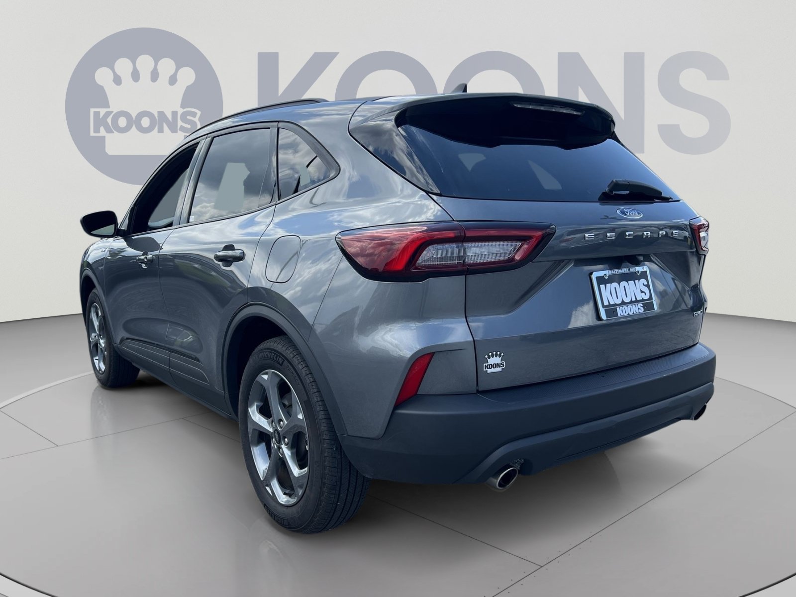 Used 2025 Ford Escape ST-Line AWD/4WD image 4
