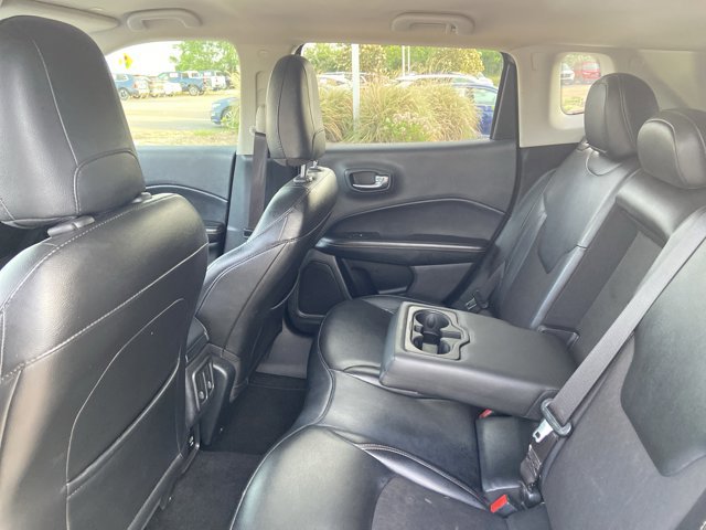 Used 2019 Jeep Compass Latitude image 21