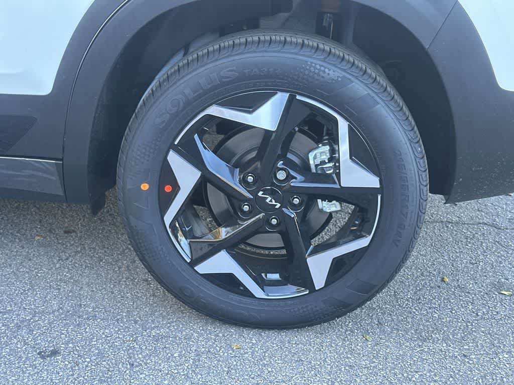 New 2026 Kia Seltos S AWD/4WD image 11