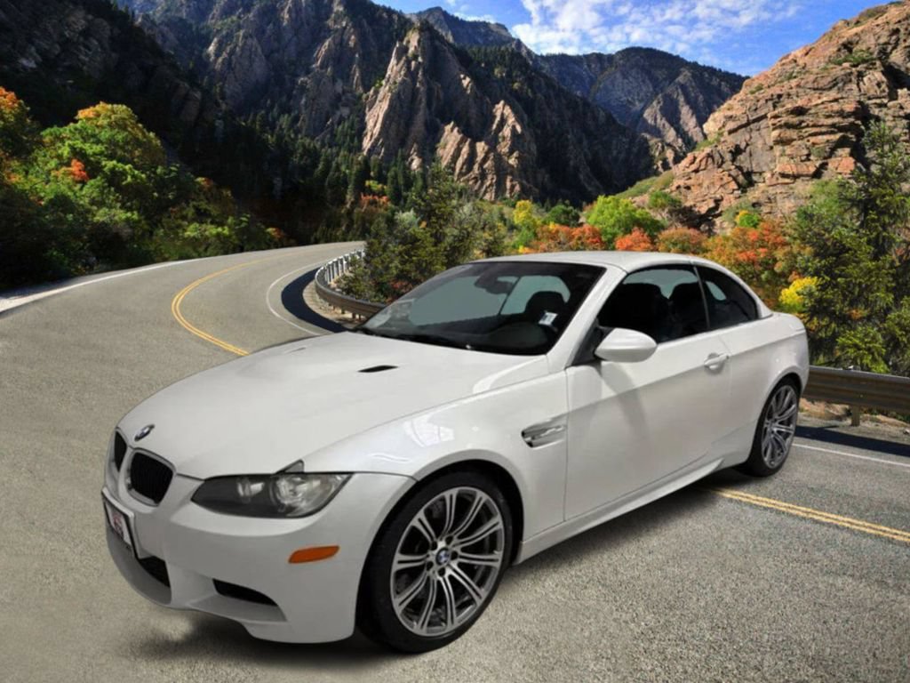 Used 2012 BMW M3 Convertible RWD image 3