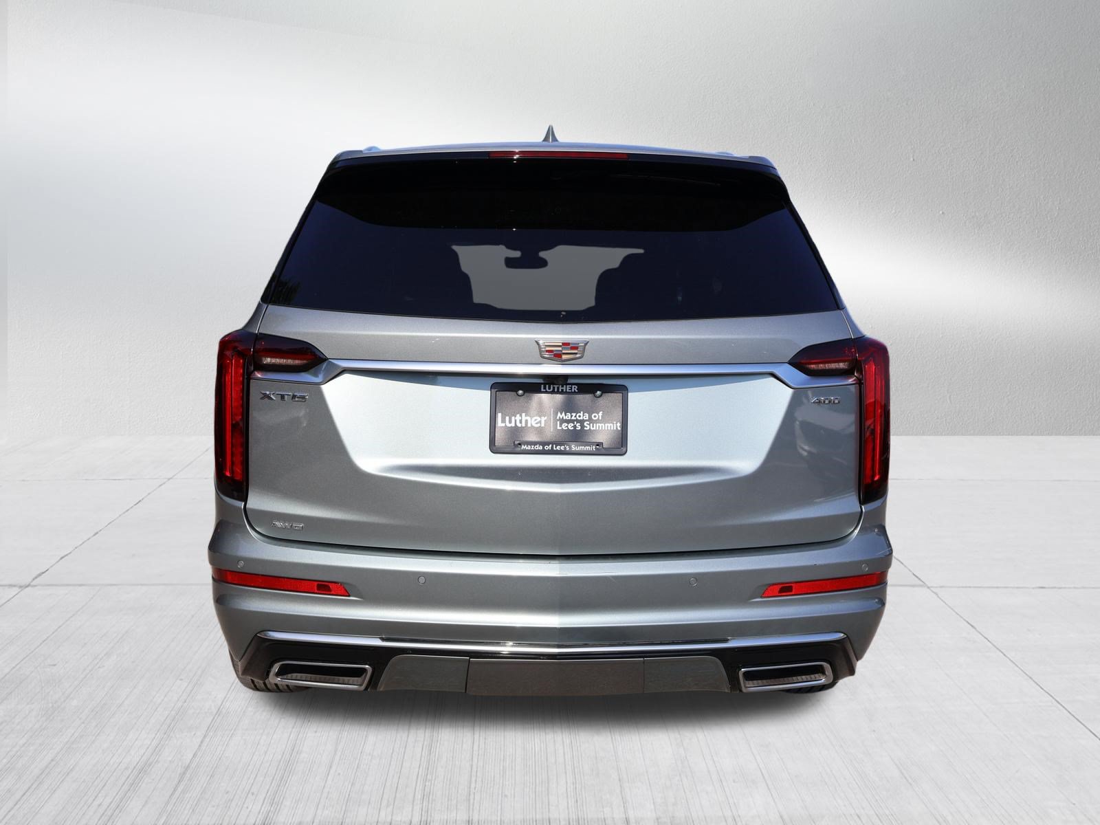 Used 2025 Cadillac XT6 Premium Luxury AWD/4WD image 6