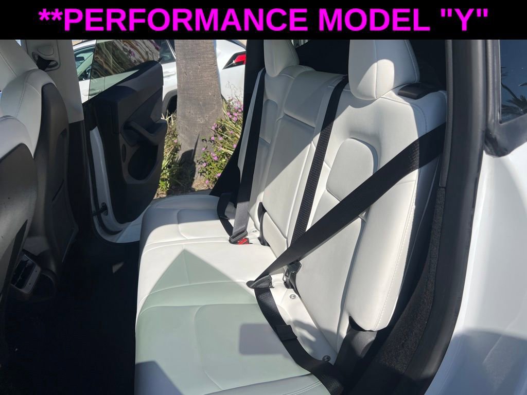 Used 2023 Tesla Model Y Performance image 50