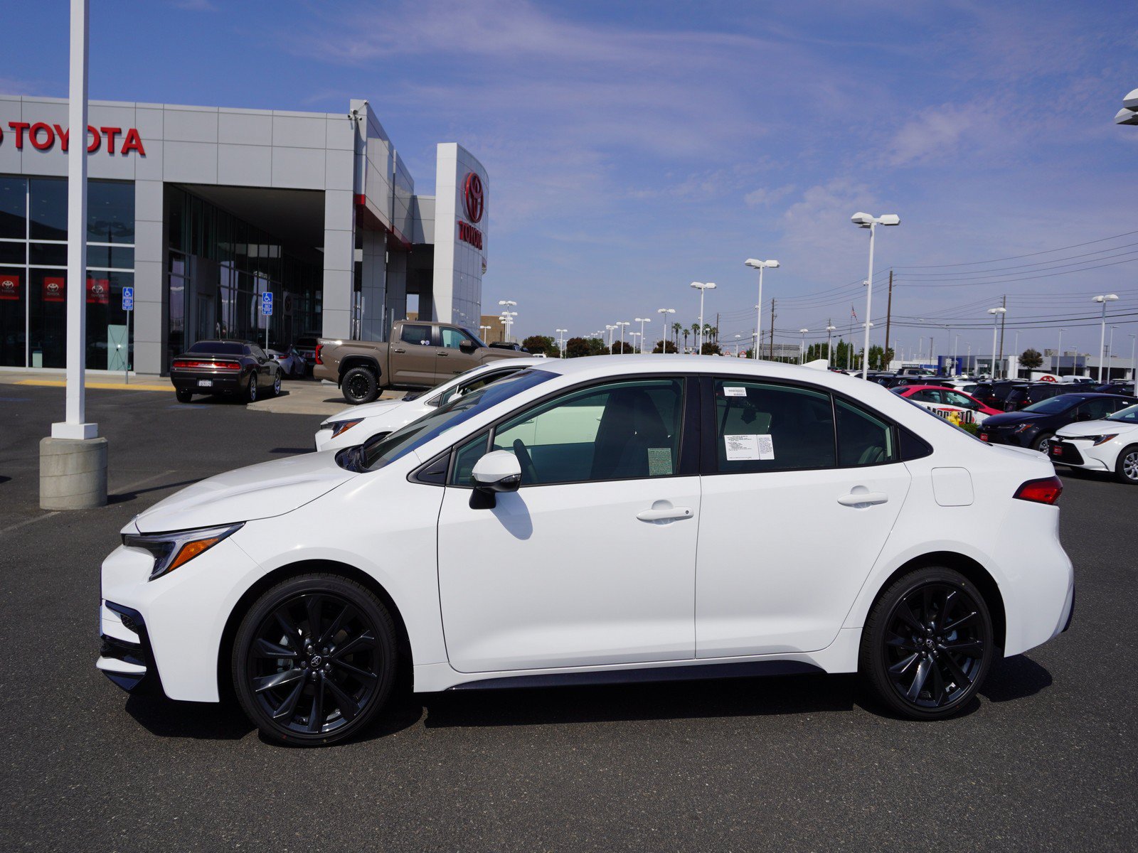 New 2027 Toyota Corolla SE FWD image 6
