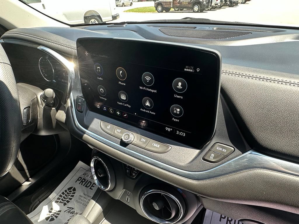 Used 2023 Chevrolet Blazer LT FWD image 12