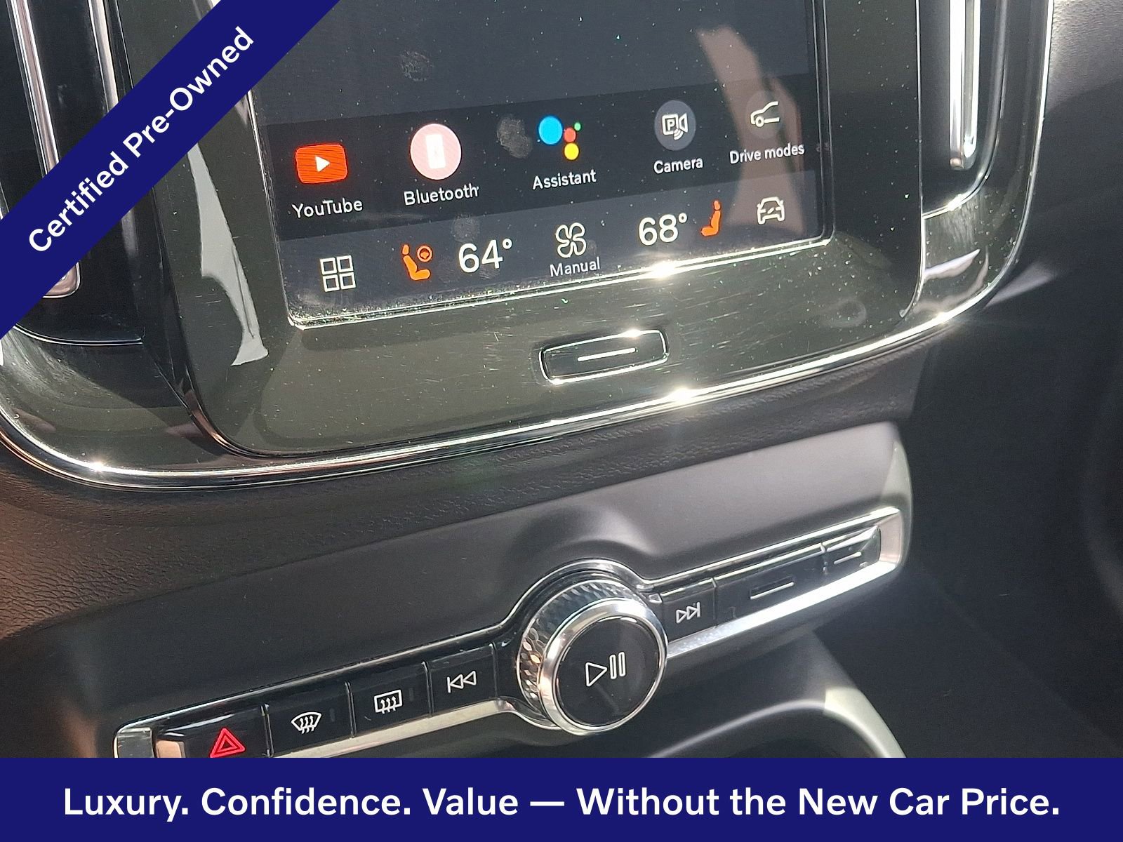 Certified 2025 Volvo XC40 B5 Core AWD/4WD image 17