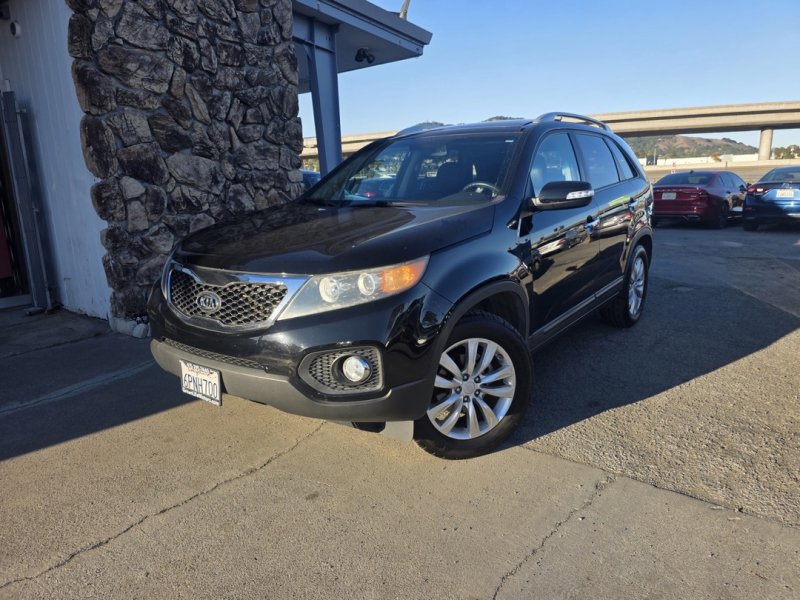 Used 2011 Kia Sorento EX w/ Premium Pkg image 9