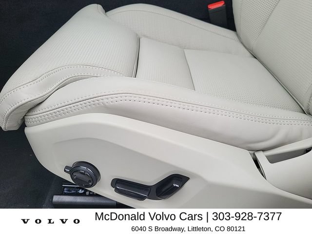New 2026 Volvo XC60 T8 Ultra w/ Protection Package Premier AWD/4WD image 12