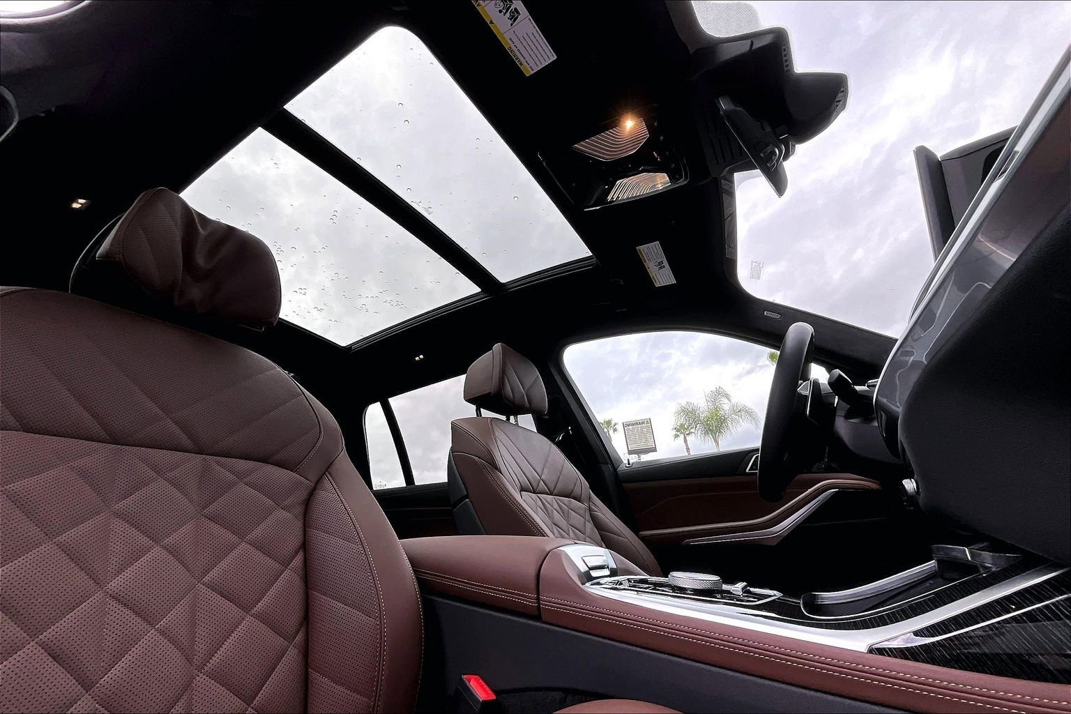 Used 2025 BMW X7 xDrive40i w/ M Sport Package image 22