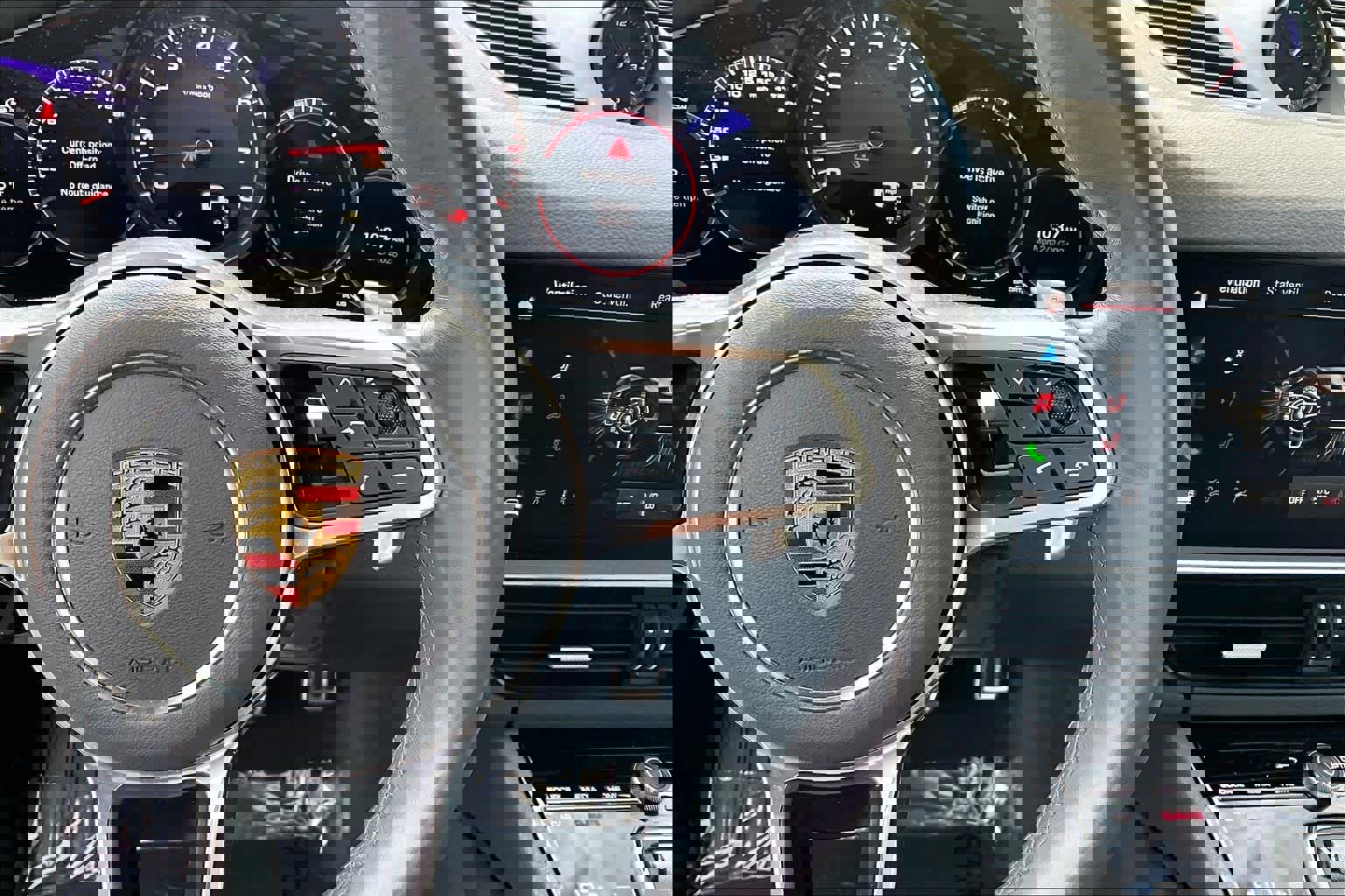 Used 2022 Porsche Cayenne S image 24