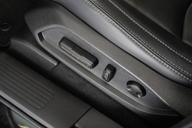 Used 2023 Honda Pilot Touring image 4