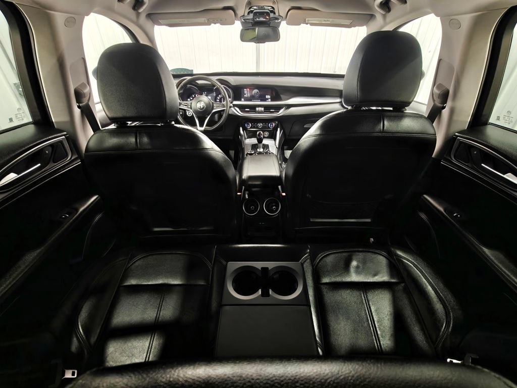 Used 2018 Alfa Romeo Stelvio AWD w/ Cold Weather Package image 28