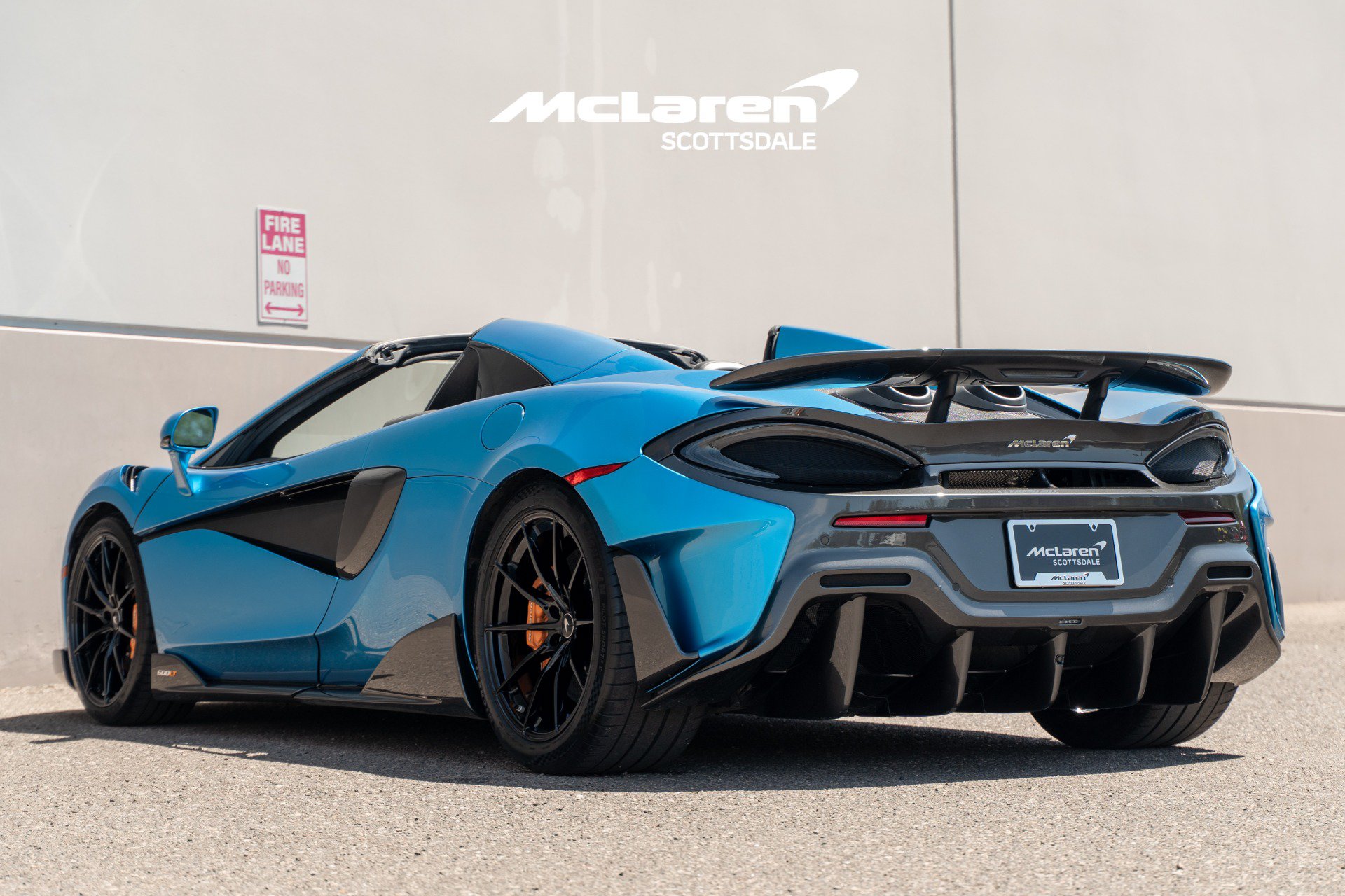 Used 2020 McLaren 600LT Spider RWD image 5