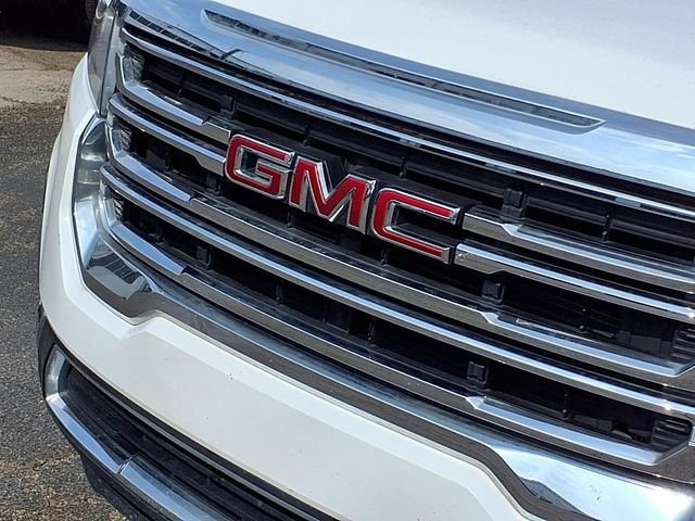 Used 2023 GMC Acadia SLE w/ Driver Convenience Package FWD image 13