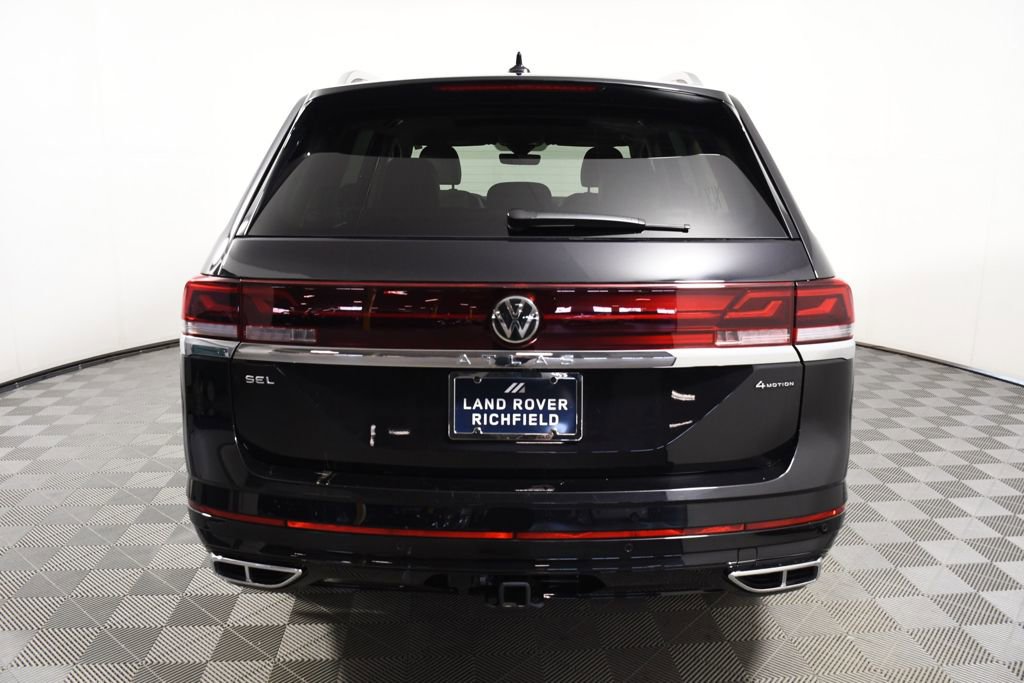Used 2025 Volkswagen Atlas SEL Premium R-Line image 5