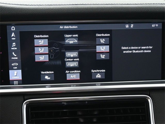 Used 2018 Porsche Panamera 4S image 32