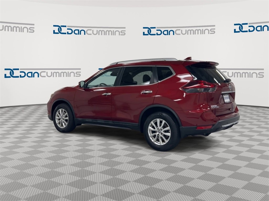 Used 2020 Nissan Rogue SV image 6