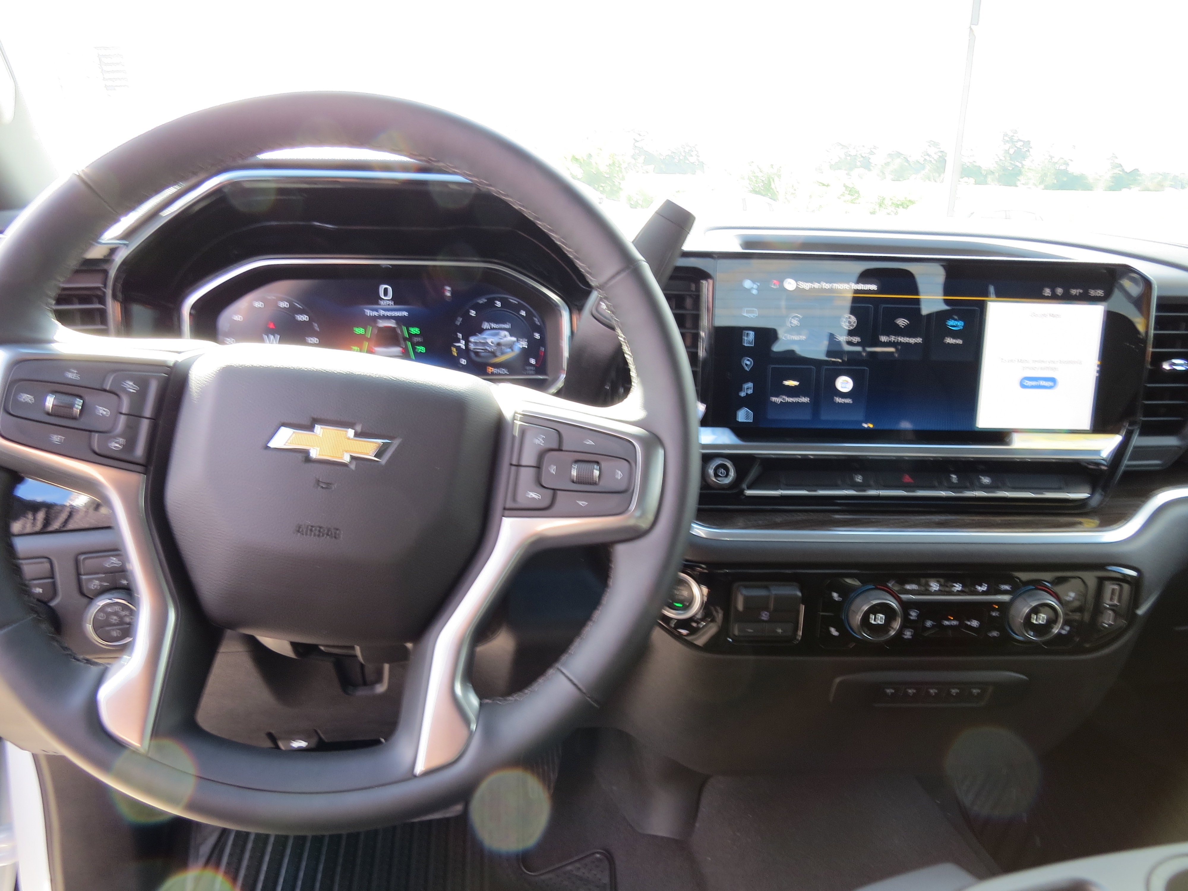 Used 2025 Chevrolet Silverado 2500 LT w/ Convenience Package AWD/4WD image 23