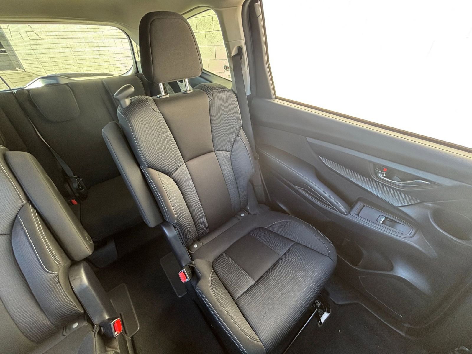 Used 2024 Subaru Ascent Premium w/ Convenience Package image 38